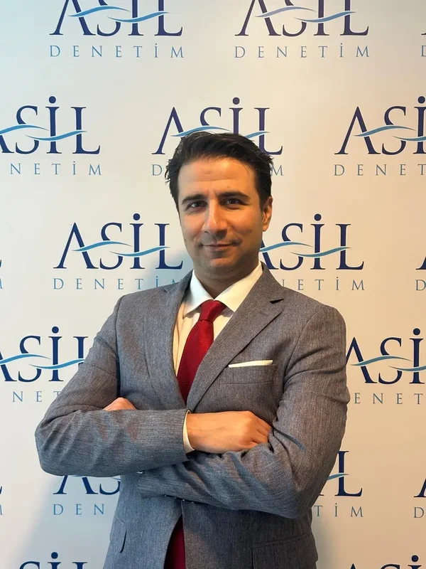 Altuğ Aksoy